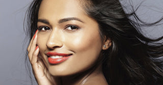 How to Keep Your Makeup Fresh All Day - Expert Tips for Humid and Hot Climates
