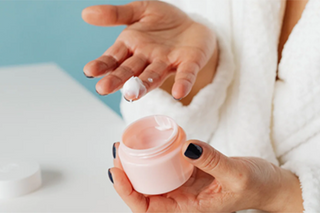 The difference between day and night cream