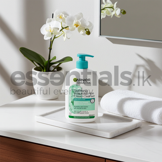 Garnier Skin Active Soothing Hyaluronic Aloe Cream Cleanser 250ml